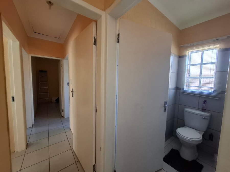 3 Bedroom Property for Sale in Geelhoutpark North West